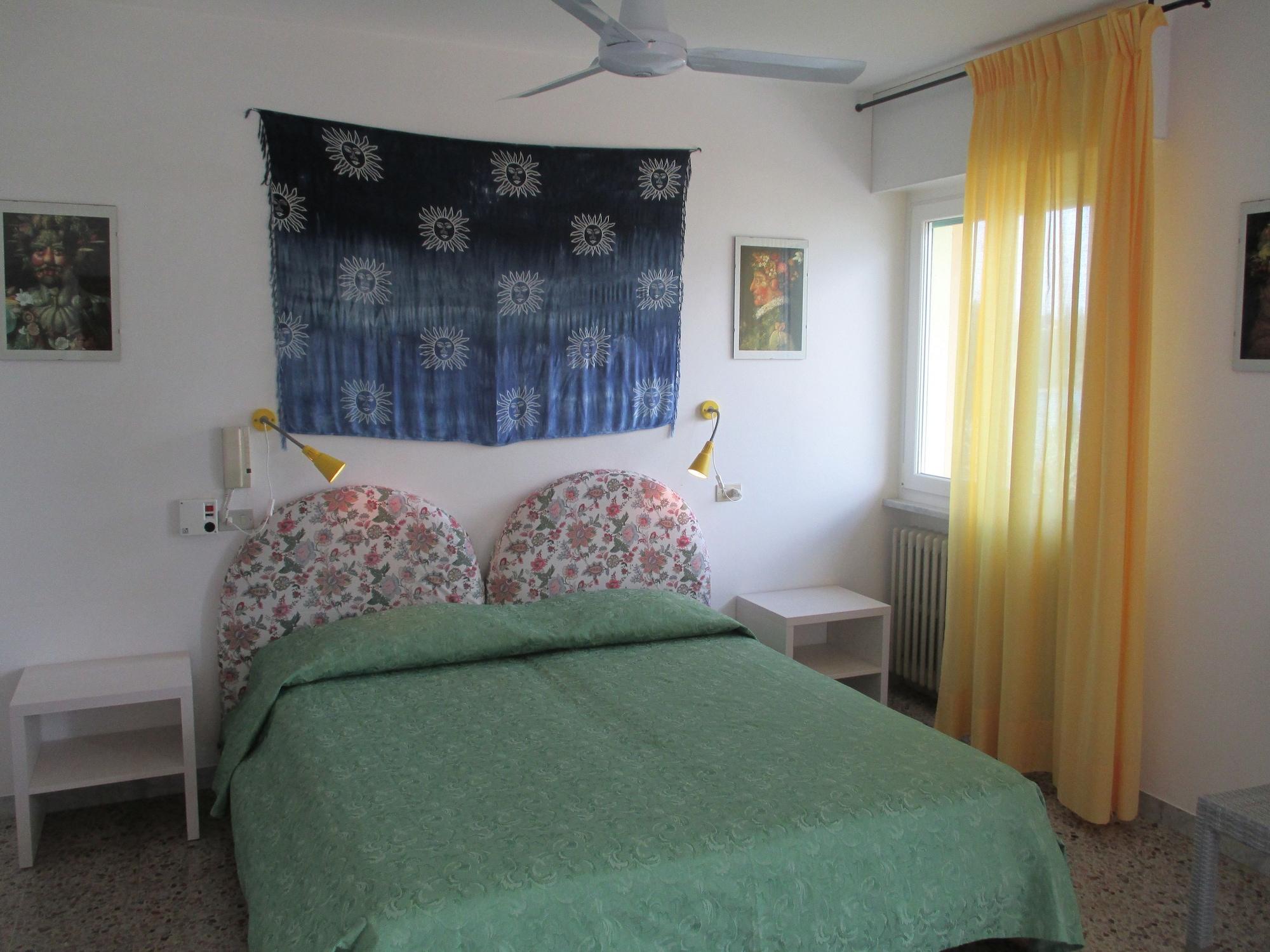 Hotel Casa Popi マルチェージネ エクステリア 写真