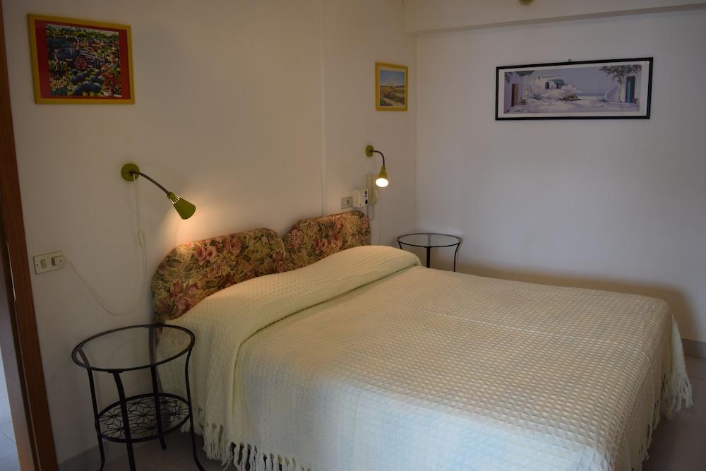 Hotel Casa Popi マルチェージネ エクステリア 写真