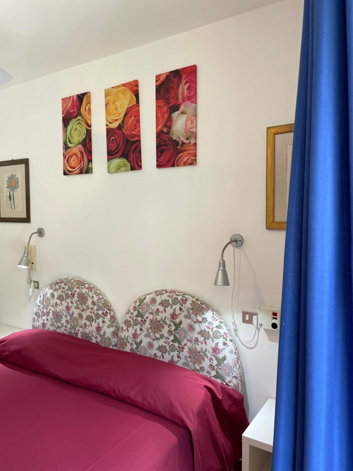 Hotel Casa Popi マルチェージネ エクステリア 写真