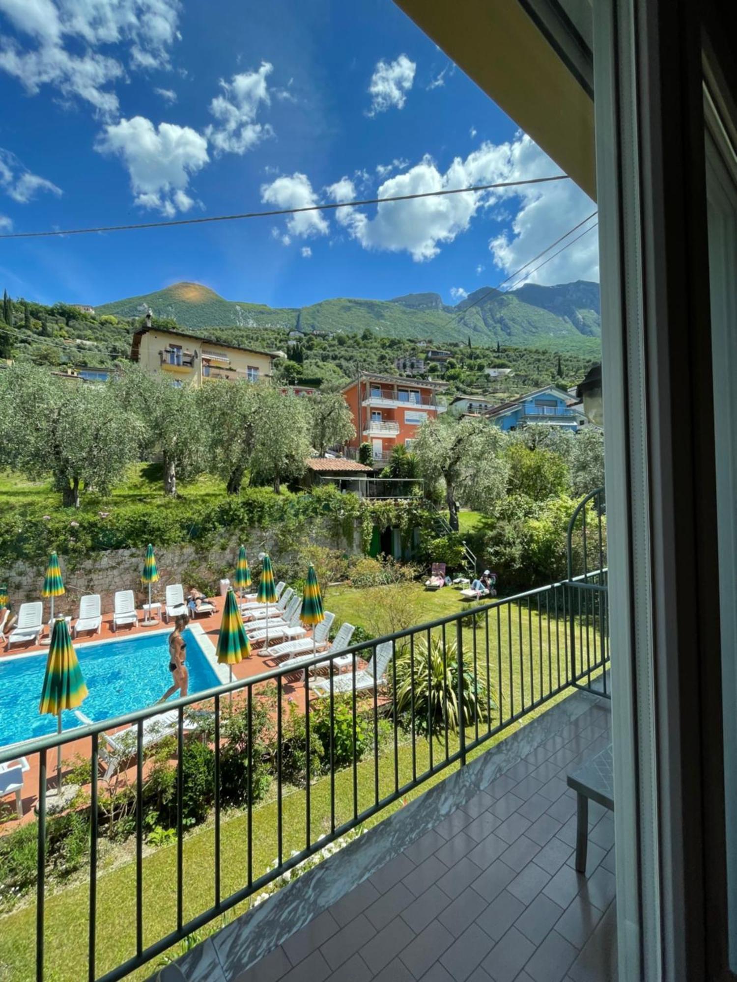 Hotel Casa Popi マルチェージネ エクステリア 写真
