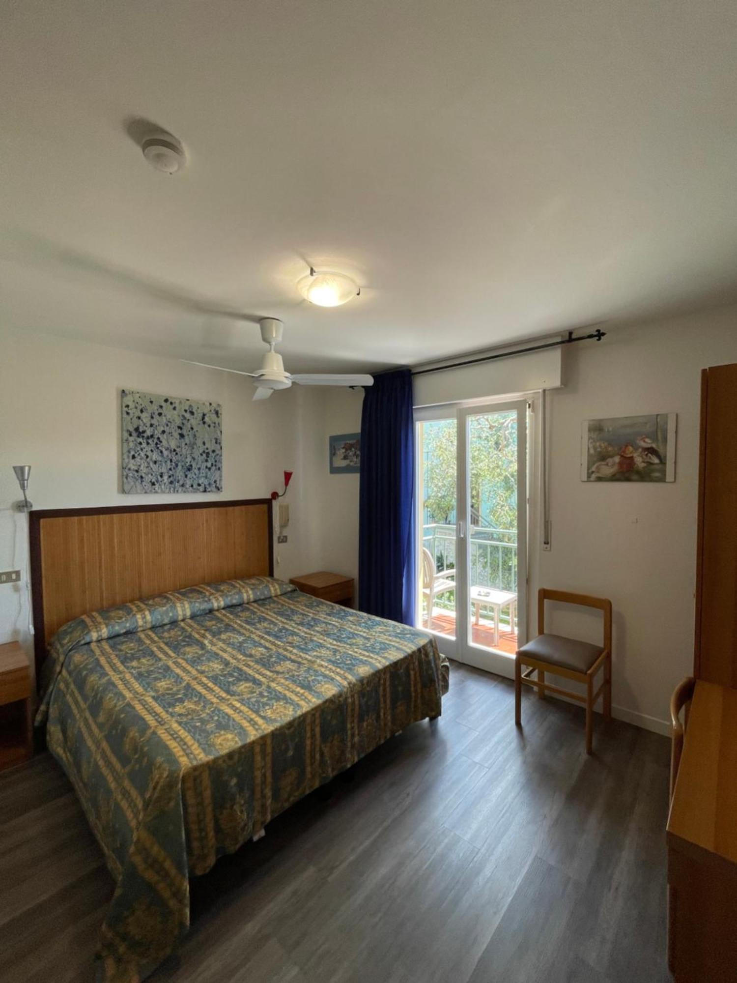Hotel Casa Popi マルチェージネ エクステリア 写真