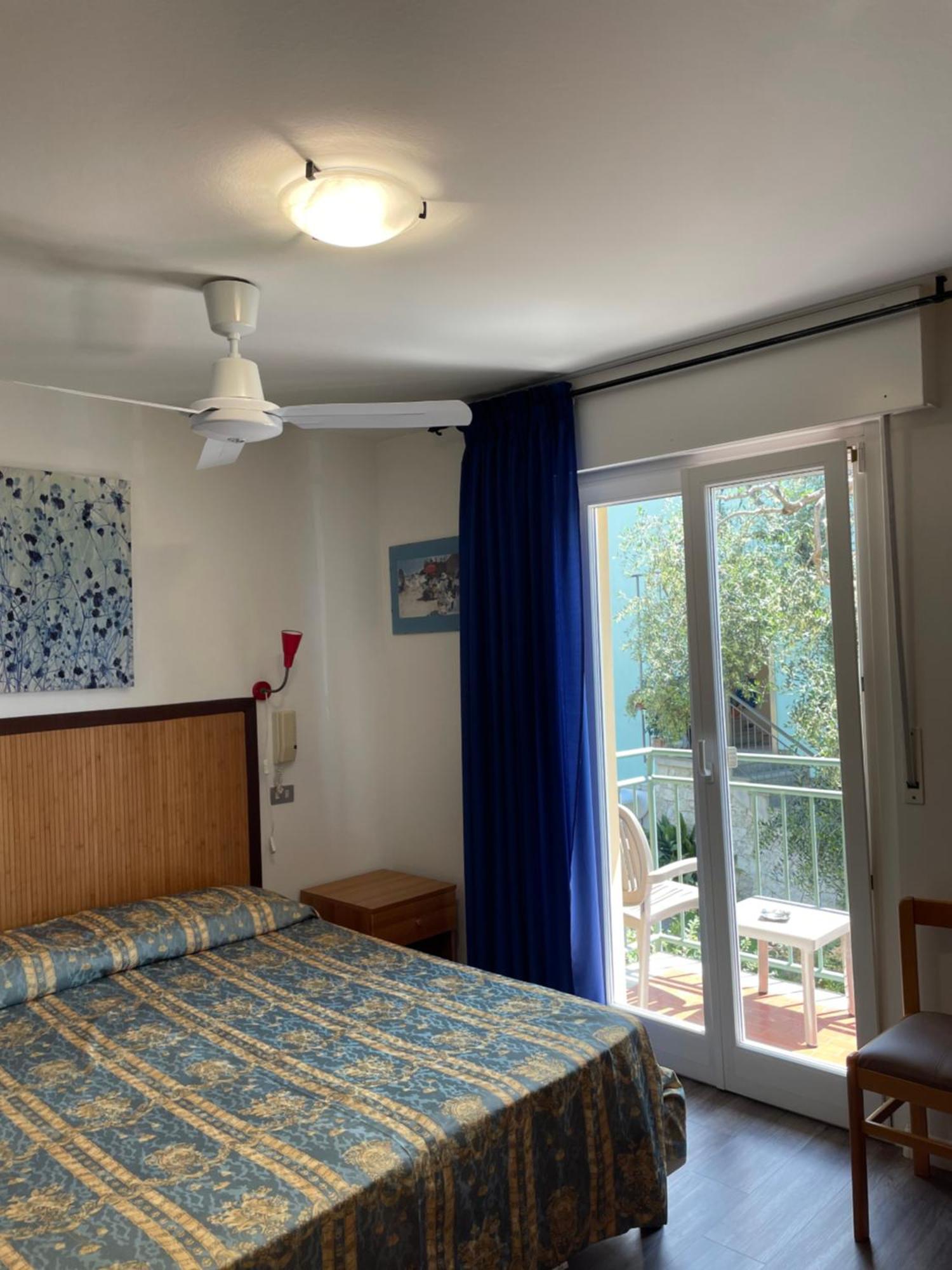 Hotel Casa Popi マルチェージネ エクステリア 写真